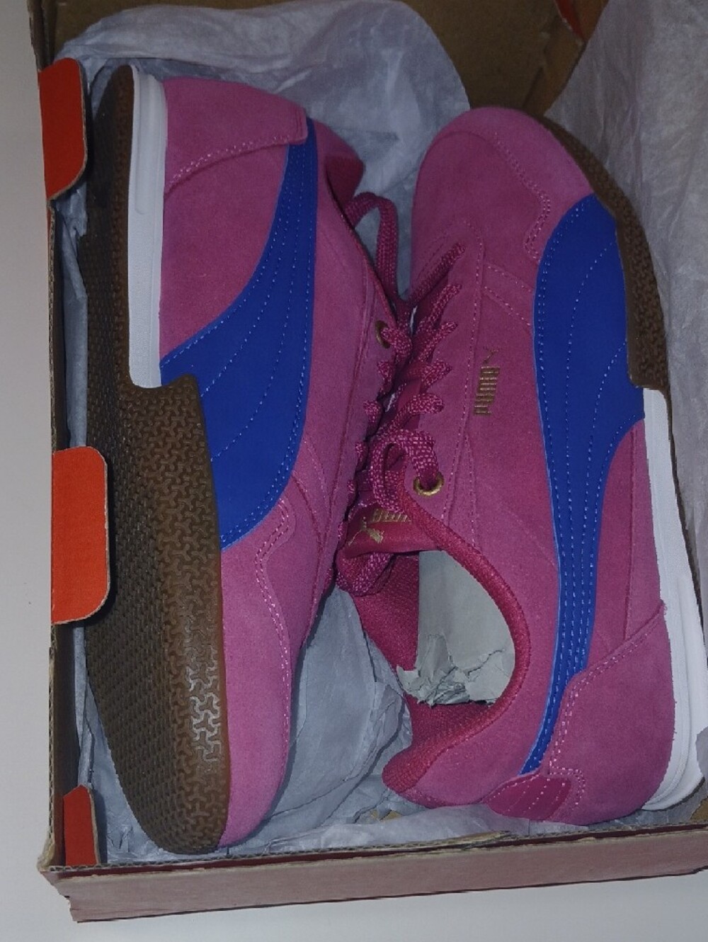 Puma Pink Suede Sneakers with Blue Formstripe and Gold Accents - Picture 6 of 6